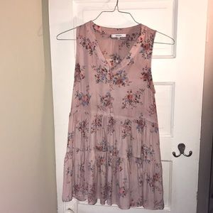 RO & DE sleeveless blouse